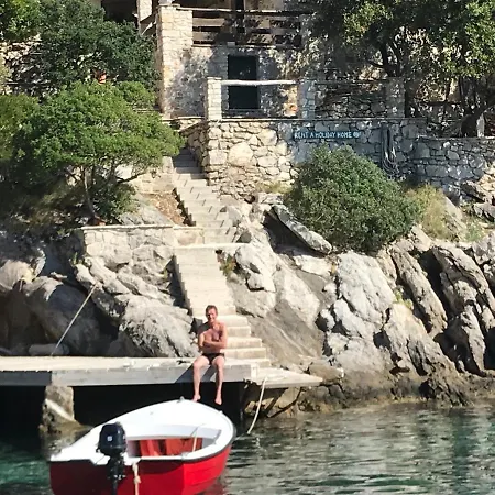 Remote House Studena Brac Selca