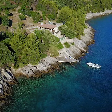 Remote House Studena Brac Selca