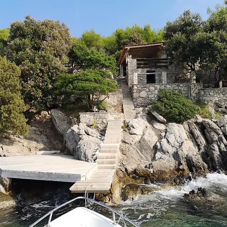 Dom wakacyjny Remote House Studena Brac *