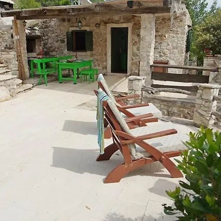 Remote House Studena Brac * Selca