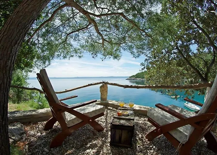 Remote House Studena Brac Casa de Férias